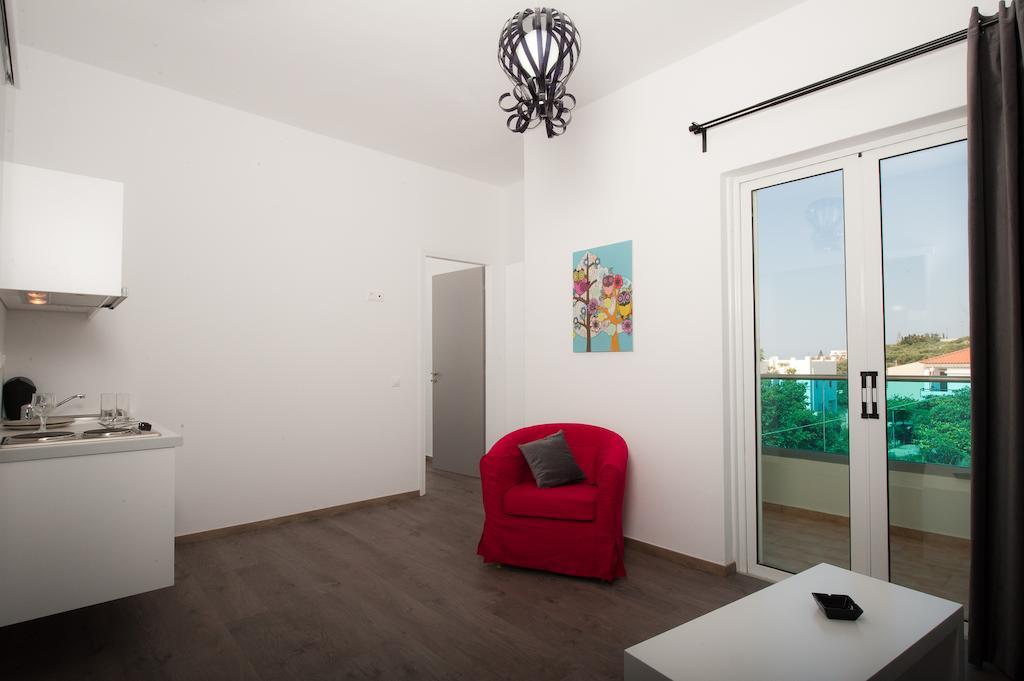 Aestas Apartments Agia Marina 部屋 写真